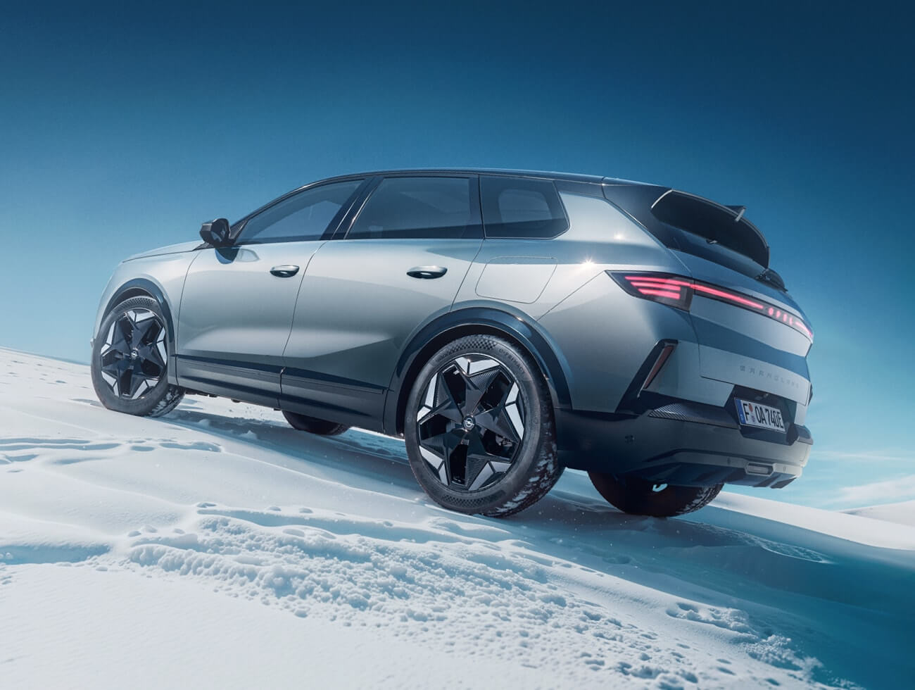 Neuer Grandland Electric 4×4